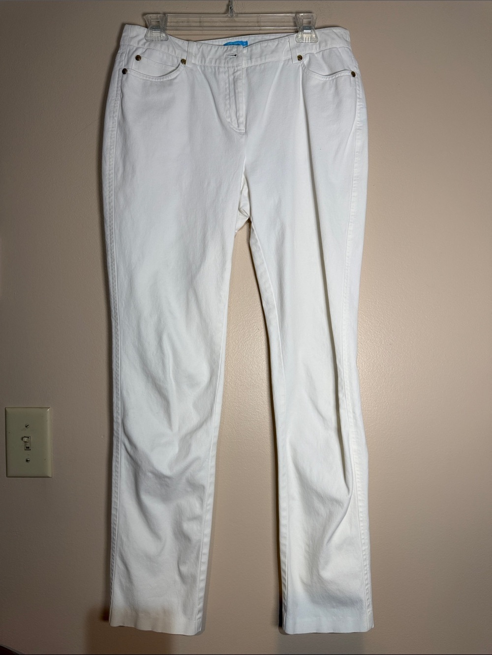 J. McLaughlin White Mid-Rise Pants with Blue Label